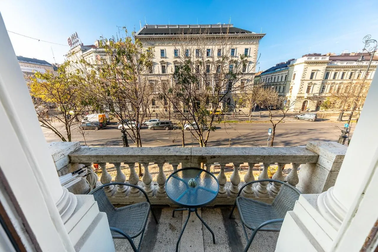 Adagio Downtown Rooms Budapest 3*,  Hungary